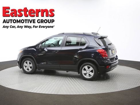Used 2021 Chevrolet Trax LT w/ Driver Confidence Package image 60
