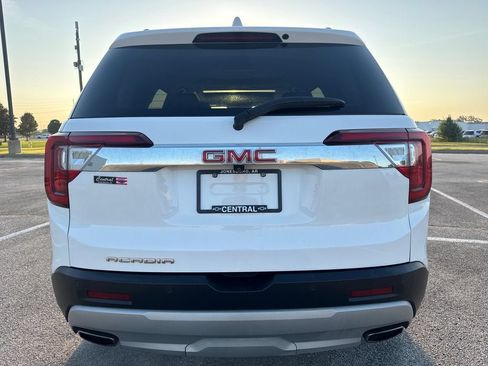 Used 2021 GMC Acadia SLT w/ Technology Package FWD image 5