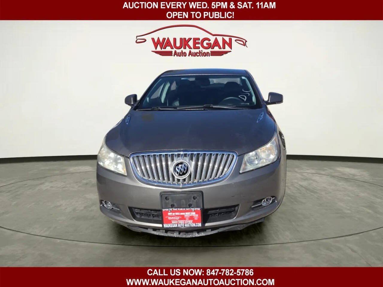 Used 2010 Buick LaCrosse CXL FWD image 2