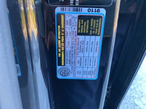 Used 2022 Kia Telluride EX w/ EX Premium Package image 35