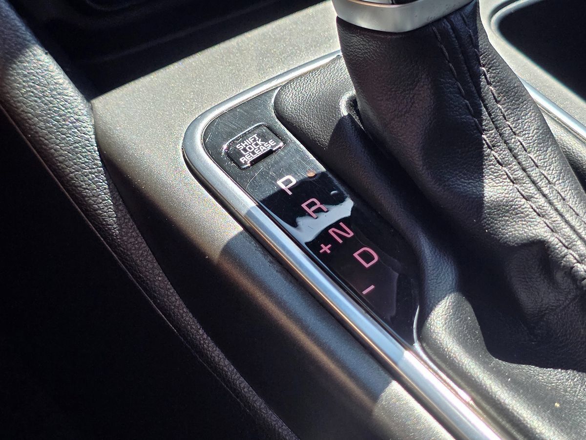 Used 2018 Kia Optima S FWD image 41