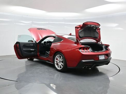 Used 2024 Ford Mustang GT Premium image 39