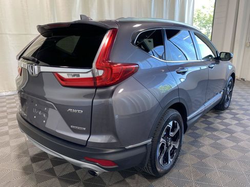 Used 2019 Honda CR-V Touring image 9