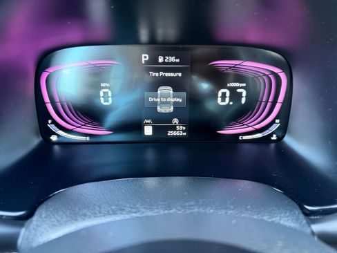 Used 2025 Kia Soul LX w/ LX Technology Package image 40