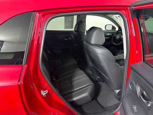 Used 2025 Honda HR-V EX-L image 11