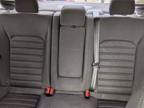 Used 2019 Ford Fusion SE FWD image 19