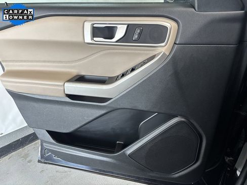 Used 2023 Ford Explorer XLT w/ Equipment Group 202A image 12