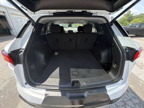 Used 2024 Chevrolet Blazer LT w/ Convenience Package FWD image 22