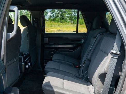 Used 2018 Ford Expedition XL RWD image 15
