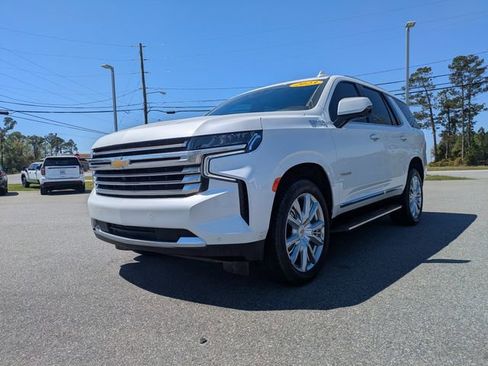 Used 2023 Chevrolet Tahoe High Country w/ Advanced Technology Package image 9