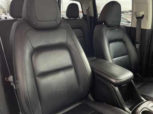 Used 2018 GMC Canyon SLT w/ Driver Alert Package image 22