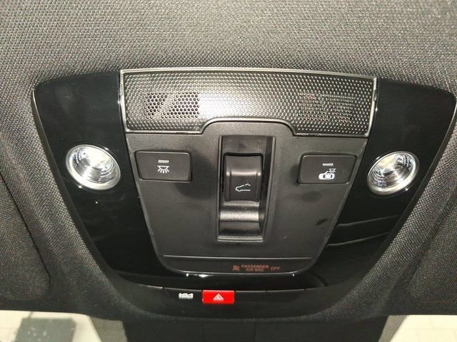 Used 2025 Kia K5 GT-Line w/ GT-Line Premium Package AWD/4WD image 36