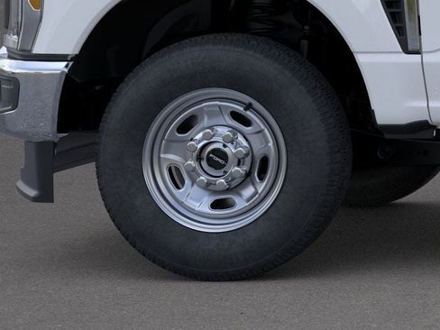 New 2026 Ford F250 XL w/ 360-Degree Camera Package image 19