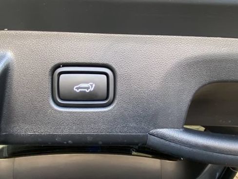 Used 2025 Hyundai Tucson Limited AWD/4WD image 27