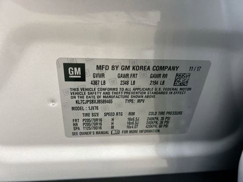 Used 2018 Chevrolet Trax LT w/ LT Convenience Package image 27