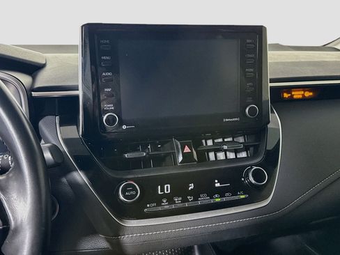 Used 2022 Toyota Corolla SE FWD image 18