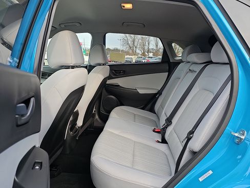 Used 2023 Hyundai Kona SEL image 10