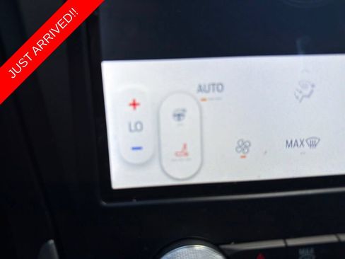 Used 2023 Ford Edge SEL w/ Convenience Package AWD/4WD image 18