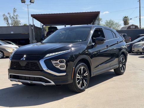 Used 2025 Mitsubishi Eclipse Cross SE AWD/4WD image 1
