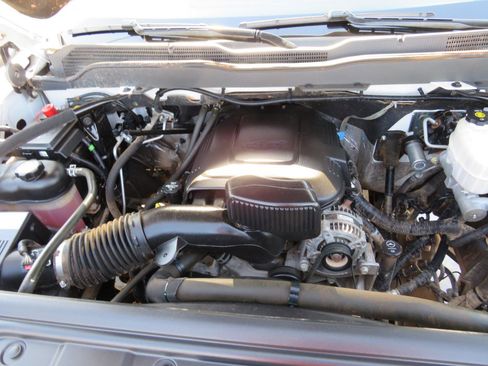 Used 2019 Chevrolet Silverado 2500 W/T image 28