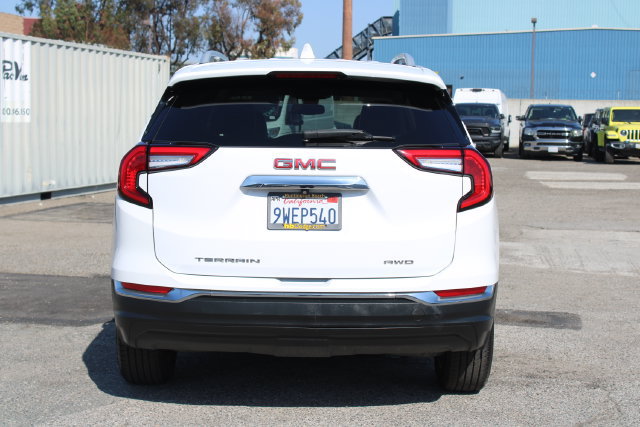 Used 2022 GMC Terrain SLT AWD/4WD image 4