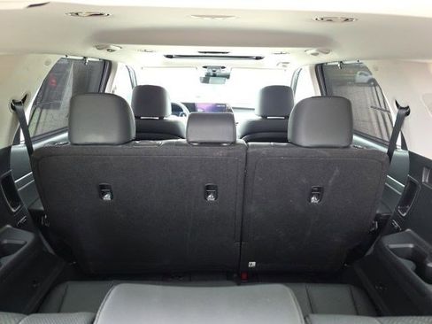Used 2023 Hyundai Palisade SEL AWD/4WD image 11