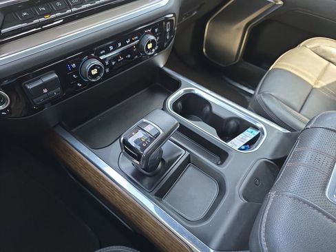 Used 2022 Chevrolet Silverado 1500 High Country image 30