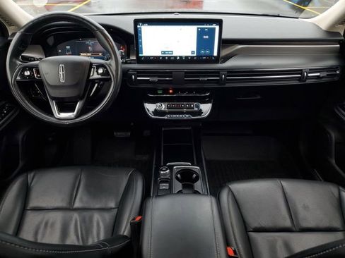 Used 2023 Lincoln Corsair Reserve w/ Equipment Group 201A image 29