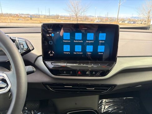 Used 2023 Volkswagen ID.4 Pro S Plus image 20