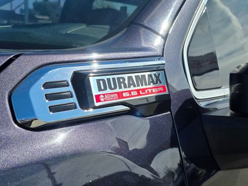 Used 2024 GMC Sierra 2500 Denali w/ Denali Reserve Package image 12