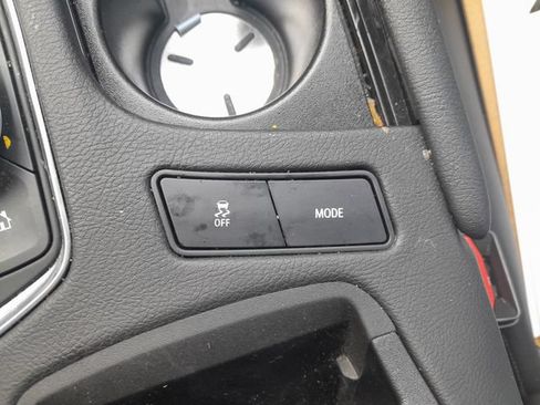 Used 2025 Cadillac XT5 Luxury FWD image 14