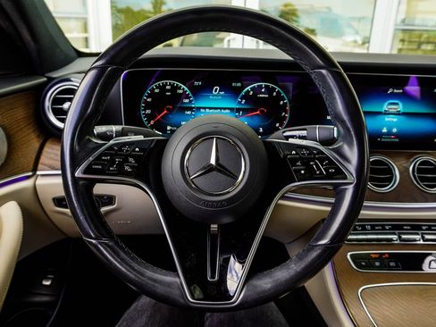 Used 2022 Mercedes-Benz E 350 Sedan image 14