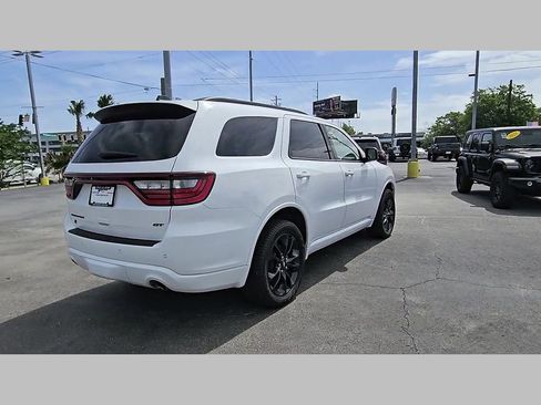 Used 2025 Dodge Durango GT AWD/4WD image 34