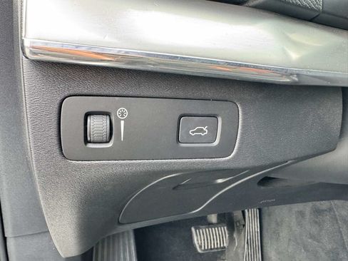 Used 2017 Volvo XC90 T5 Momentum w/ Vision Package AWD/4WD image 41