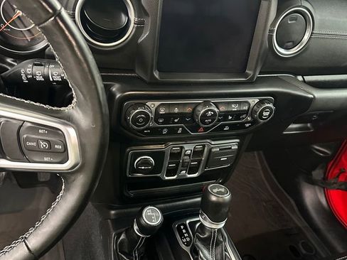 Used 2023 Jeep Wrangler Sahara w/ LED Lighting Group image 16