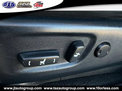 Used 2016 Toyota 4Runner SR5 RWD image 10
