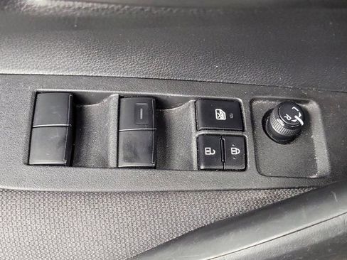 Used 2023 Toyota Corolla LE FWD image 19