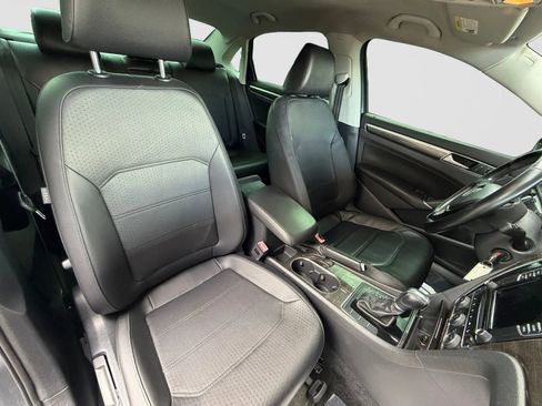 Used 2016 Volkswagen Passat 1.8T SE image 19
