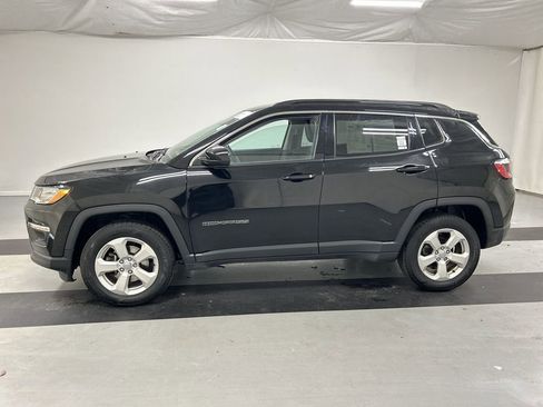 Used 2019 Jeep Compass Latitude w/ Cold Weather Group image 6