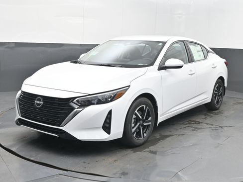 New 2025 Nissan Sentra SV w/ All-Weather Package image 3