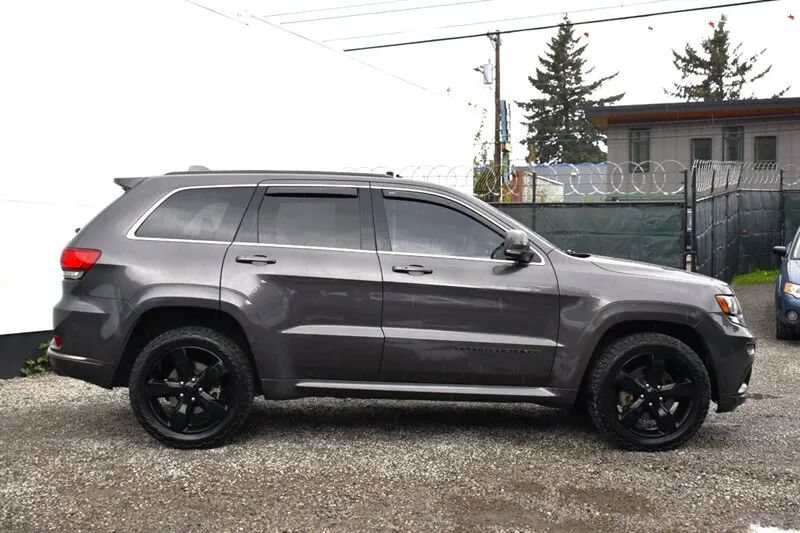 Used 2015 Jeep Grand Cherokee High Altitude AWD/4WD image 6