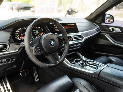 Used 2022 BMW X7 M50i w/ Dynamic Handling Package AWD/4WD image 12