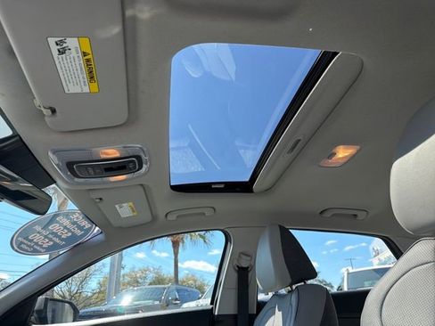 Used 2021 Hyundai Elantra Limited w/ Cargo Package image 25