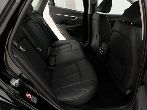 Used 2022 Hyundai Sonata Limited w/ Cargo Package image 14
