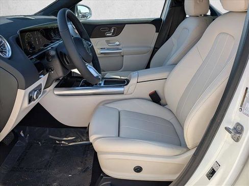 New 2026 Mercedes-Benz GLA 250 4MATIC image 4