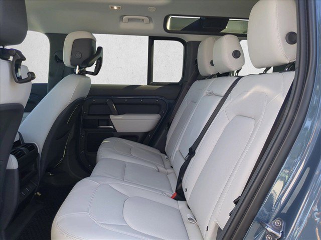 New 2026 Land Rover Defender 110 S AWD/4WD image 16