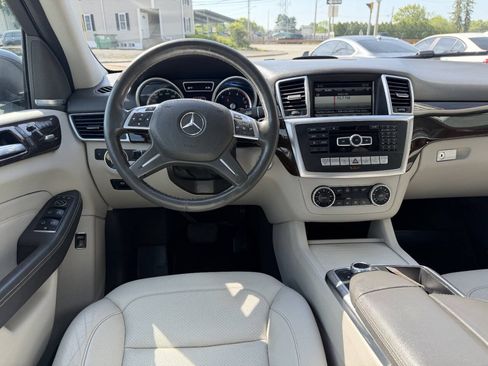 Used 2015 Mercedes-Benz ML 350 4MATIC image 21