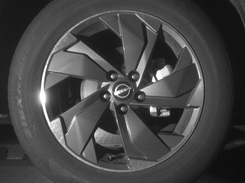 Used 2025 Nissan Rogue SV image 13