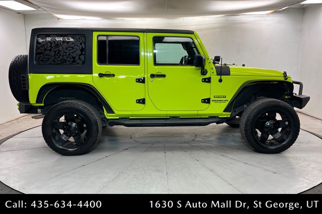 Used 2017 Jeep Wrangler Unlimited Sport w/ Connectivity Group AWD/4WD image 6
