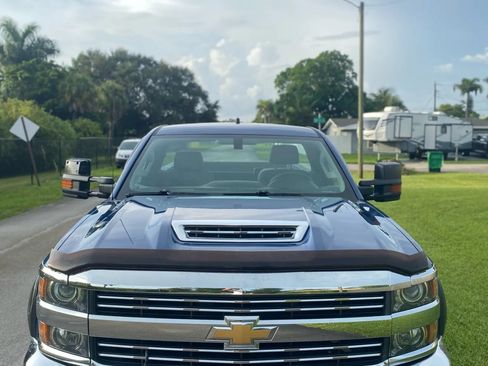 Used 2017 Chevrolet Silverado 3500 W/T w/ WT Fleet Convenience Package AWD/4WD image 2